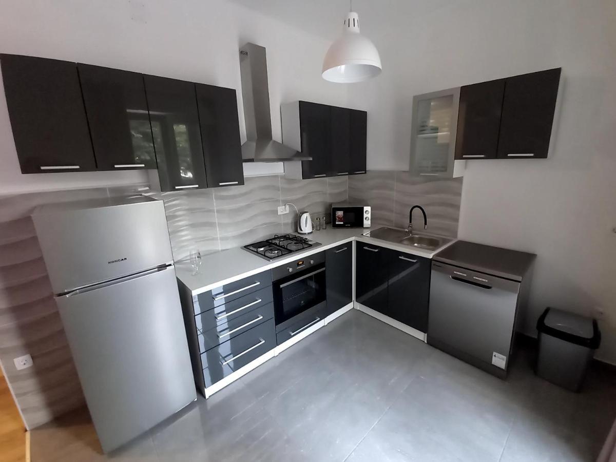 Apartment Lea Mataija Novi Vinodolski Eksteriør billede