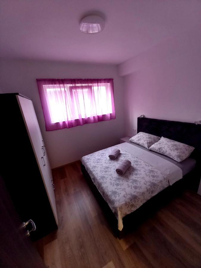 Apartment Lea Mataija Novi Vinodolski Eksteriør billede