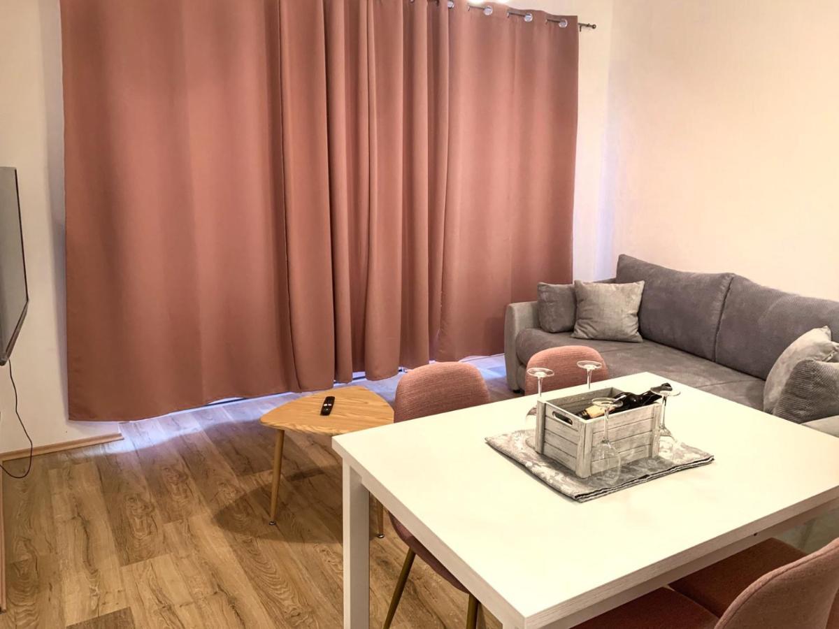 Apartment Lea Mataija Novi Vinodolski Eksteriør billede